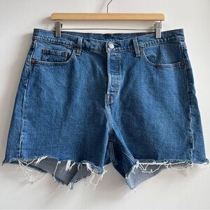 Levi's 501 High Rise Buttonfly Frayed Hem Blue Denim Jean Shorts Size 16W
